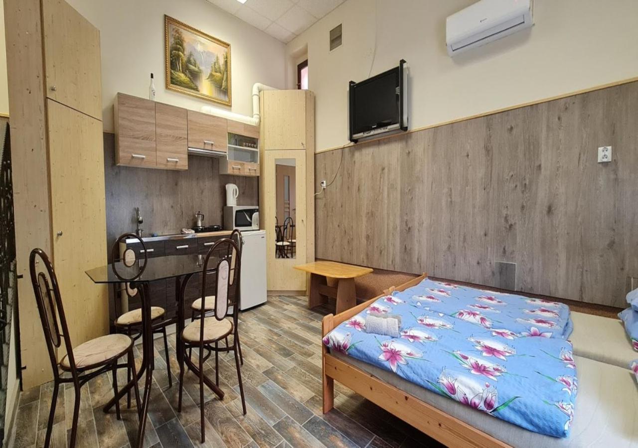 Oazis Apartman ハルカーニャ エクステリア 写真