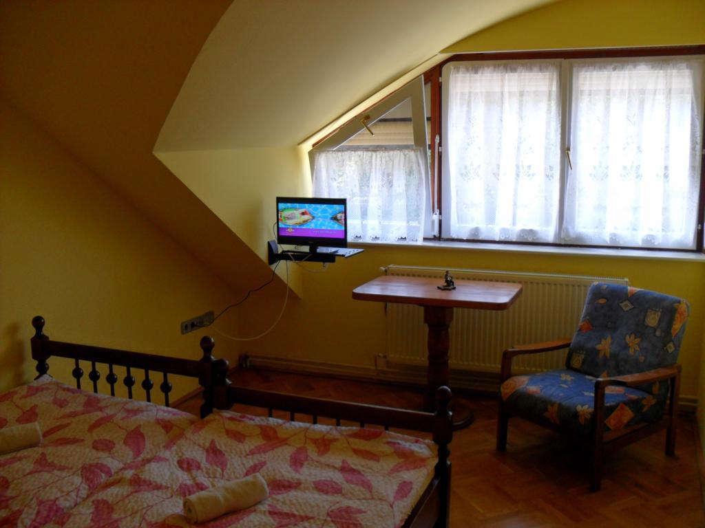 Oazis Apartman ハルカーニャ エクステリア 写真